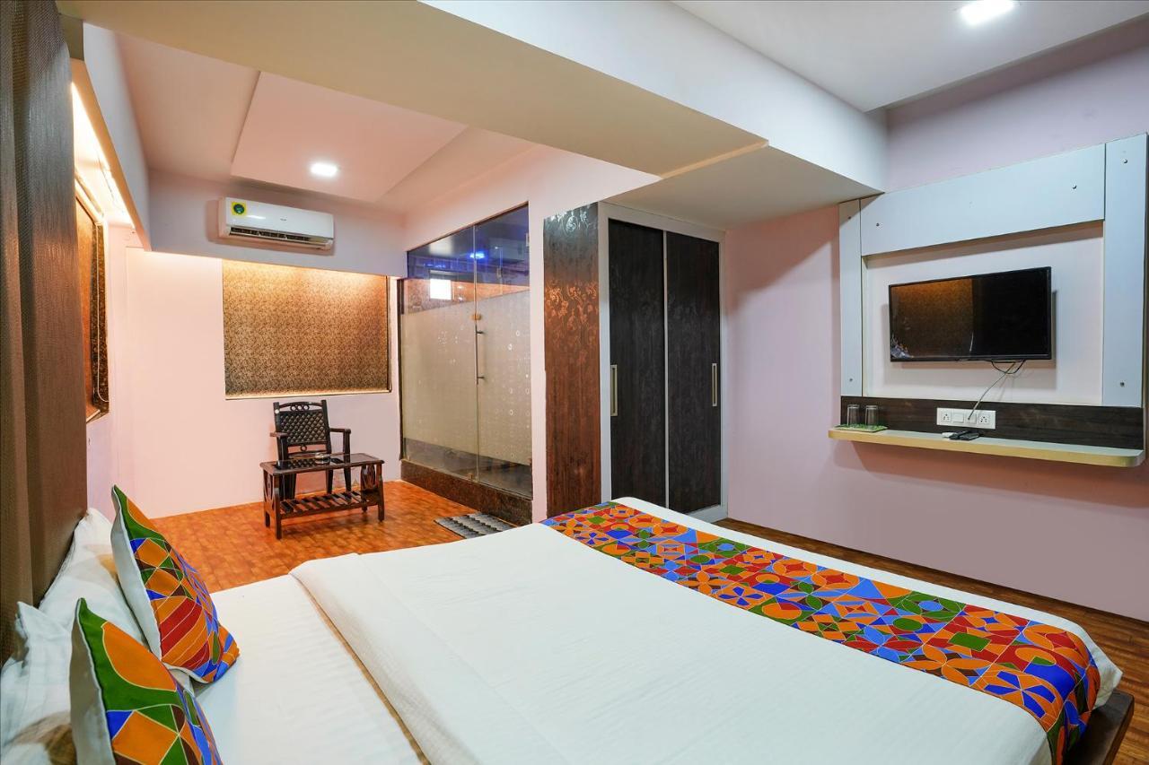 Fabexpress Vinyasa Residency Hotel Bhayandar Exterior photo